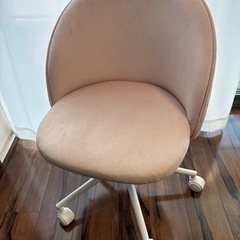 デスクチェア　ピンクの画像