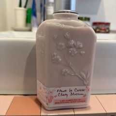 新品　ロクシタン　ボディークリームの画像