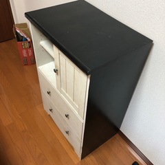 キャビネット キッチン収納 の画像