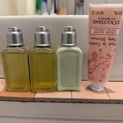 新品、ロクシタン　ハンドクリーム　他の画像