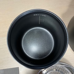 炊飯器の画像
