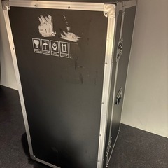 キャスター付きケースの画像