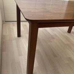 オーダーメイド5-6名ダイニングテーブル(幅135奥行100高さ70cm)の画像