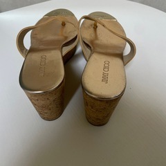 ジミーチュウ 厚底サンダル 36 ウェッジソール コルク ゴールド エナメルの画像