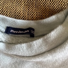 【ほぼ新品】120やや厚めトレーナーの画像