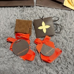 ブランド紙袋の画像