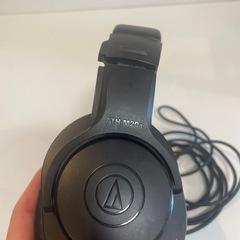 【断捨離】オーディオテクニカ ATH-M20x/1.6 プロフェッショナル モニターヘッドホン 有線 ヘッドフォン ケーブル長1.6m レコーディング 楽器練習 ミキシング ゲーミング ブラックの画像