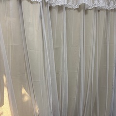 二層カーテン　ベージュの画像