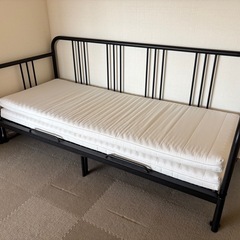 IKEA FYRESDAL ソファーベッド シングルダブル拡張可能の画像