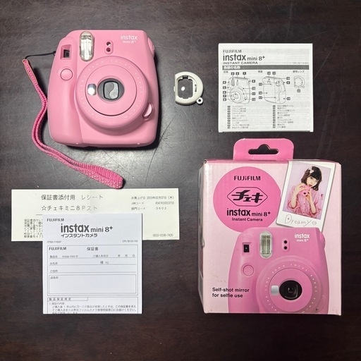 富士フイルム チェキ インスタックス ミニ8 プラス ストロベリー