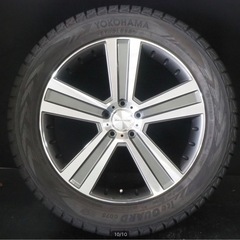 タイヤホイール付きスタッドレスタイヤ21年製20インチ5穴の画像