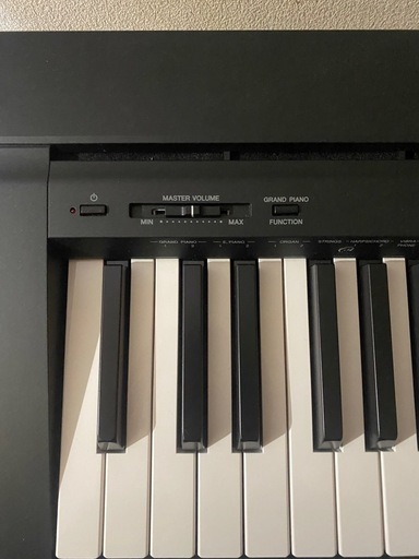 【美品・セット】 YAMAHA 電子ピアノ P-45 (スタンド・ ペダル・ヘッドホン付き)