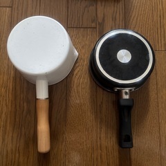 『未使用品』ホーローミルクパン・小さいフライパン　セットの画像