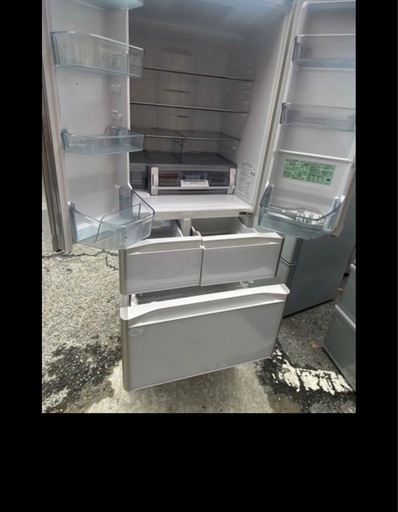 NO B226 ?福岡市内配送設置無料✨?R-XG43J-XW 冷蔵庫 真空チルド XGタイプ クリスタルホワイト [430L /6ド