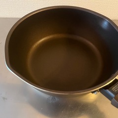【大阪駅近辺】KEYUCA 22cm深型フライパン、蓋セットの画像