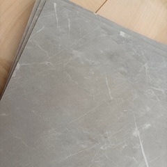 タイルカーペットの画像