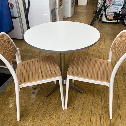 ?新生活?3点ダイニングセット 円形テーブル カフェテーブル 食卓テーブル 2人掛け ミッドセンチュリーレトロスタッキングラタンプラス