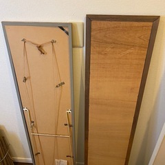 壁掛けミラーの画像