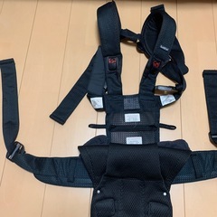 🔴 ベビービョルン ベビーキャリア ONEKAI air の画像