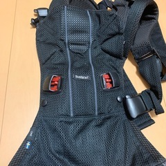 🔴 ベビービョルン ベビーキャリア ONEKAI air の画像