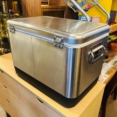 □Coleman STEEL BELTED クーラーボックス コールマン スチールベルト　検） Coleman コールマン クーラーボックス スチールベルト 50QT アウトドア キャンプ BBQ インダストリアル の画像
