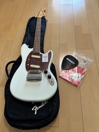 Fender Japan mustang olympic white