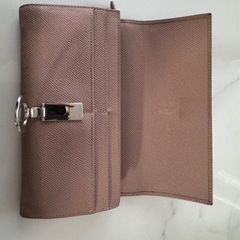 ブルガリ長財布の画像