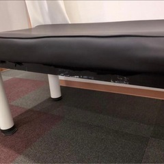 マッサージベッド の画像