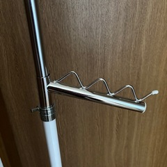 No.4☆新生活におすすめ☆美品☆白パイプハンガーの画像