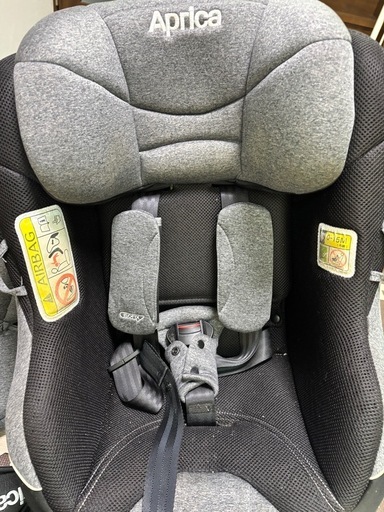 アップリカ　クルリラ　チャイルドシート　ISOFIX