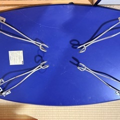 折りたたみテーブルの画像