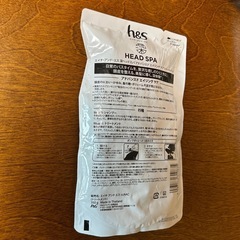 【新品☆2袋】h&s 深ヘッドスパ　エイジングケア トリートメント　詰め替え用の画像