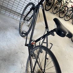 スタイリッシュ黒/クロスバイクの画像