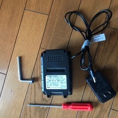 夢グループ 充電式 ハンディチェーンソーの画像