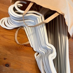 無印良品　ハンガー  20個の画像