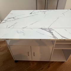 カウンターテーブル（取引決まりました）の画像