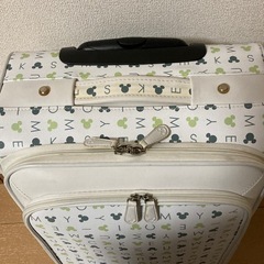ミッキーキャリーケース
の画像