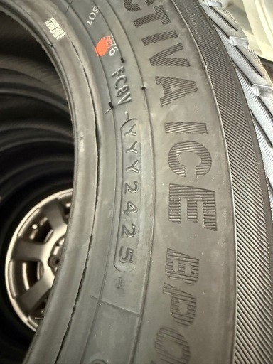 軽自動車　スタッドレス　タイヤのみ