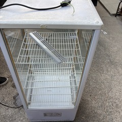 ショーケース冷蔵庫の画像