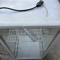 ショーケース冷蔵庫の画像