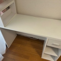 （決定）デスク【3/14に取りに来ていただける方限定】の画像