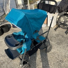 Joovy Ultralight 二人乗りベビーカー
の画像