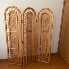 パーテーション　　自然素材
　の画像