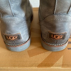 UGGメンズブーツの画像