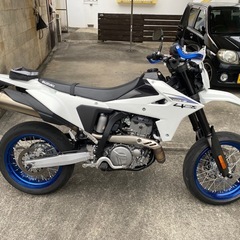 新型DRZ4SMの画像