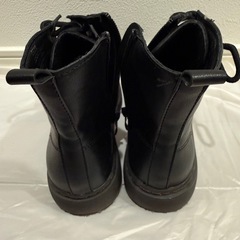 ブーツ19センチの画像