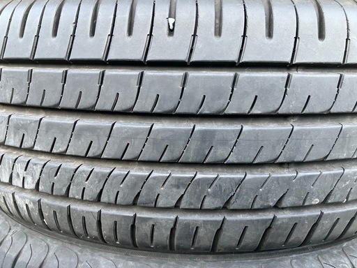 バリ山　DUNLOP 215/65R15タイヤ 4本セット ダンロップEC204