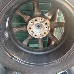 スタッドレスタイヤの画像