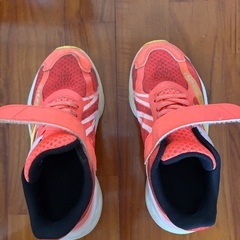 シュンソクSYUNSOKU　子どもシューズ 21.0cmの画像