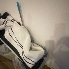 中古カーペットモノトーンの画像